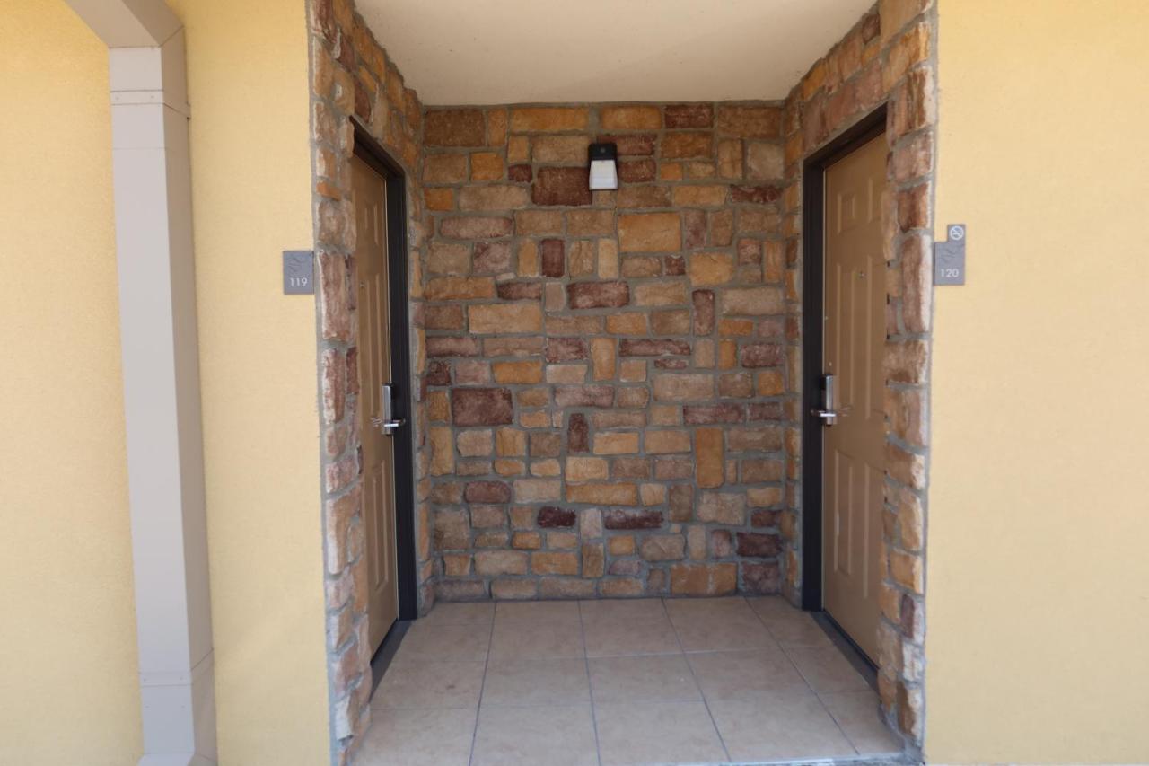West Worth Inn & Suites White Settlement Exterior foto