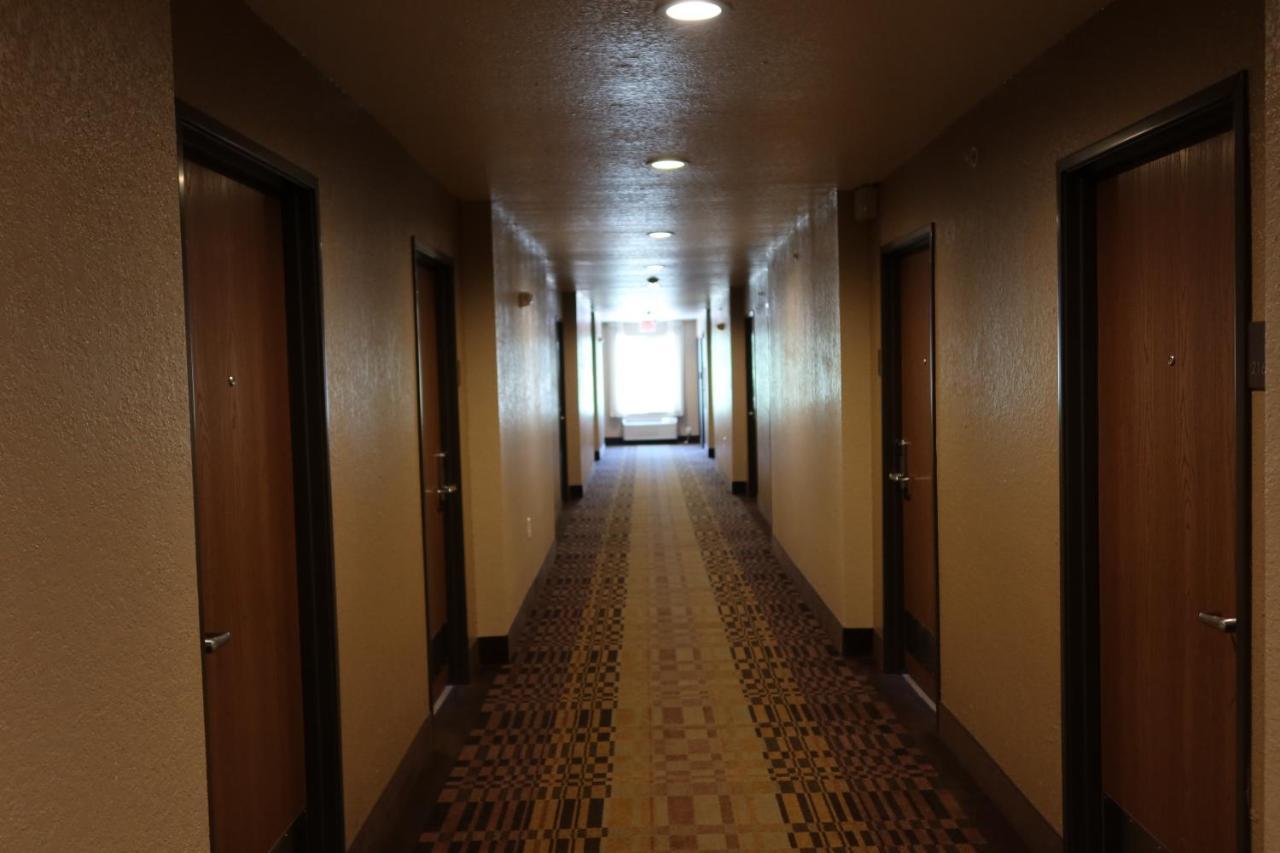 West Worth Inn & Suites White Settlement Exterior foto