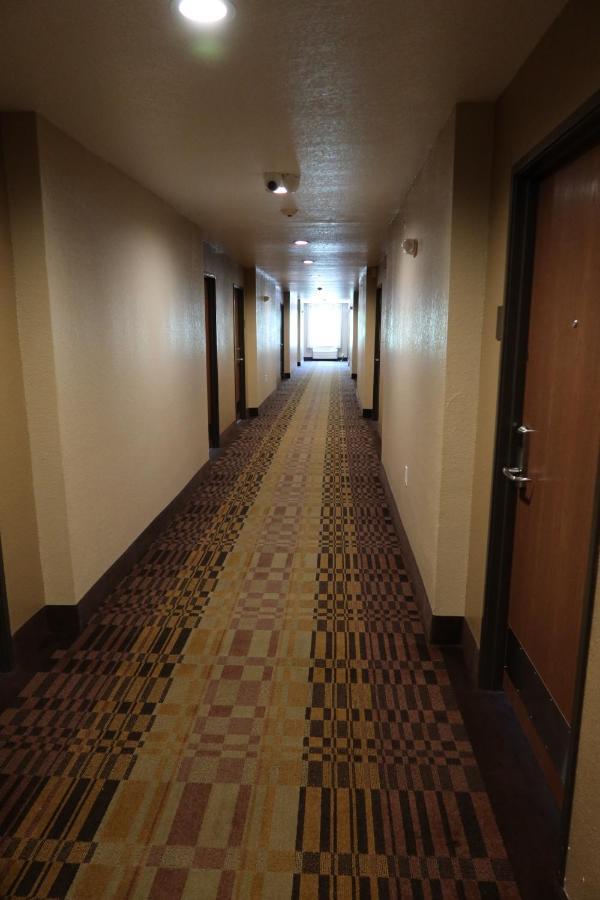West Worth Inn & Suites White Settlement Exterior foto
