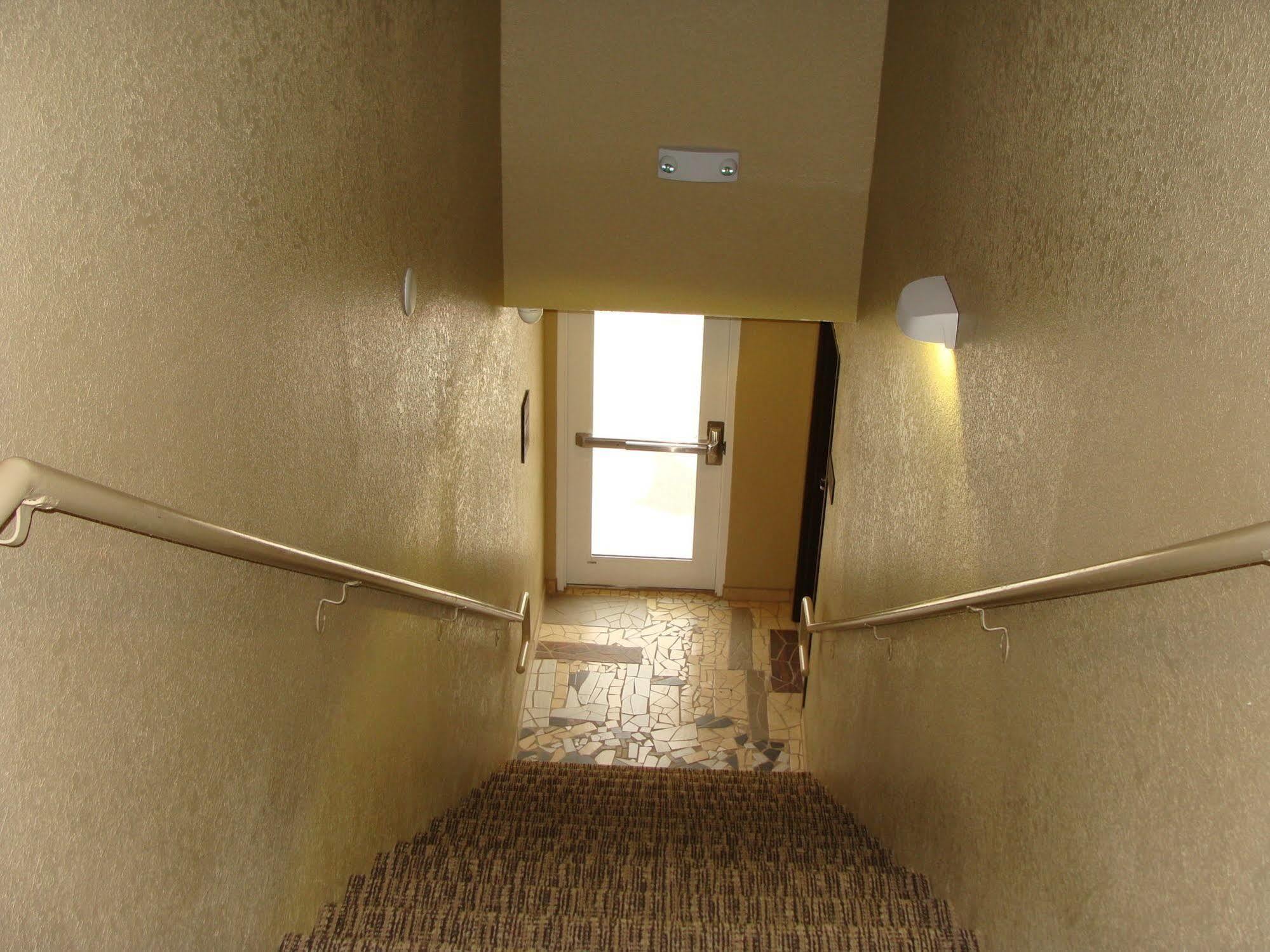 West Worth Inn & Suites White Settlement Exterior foto